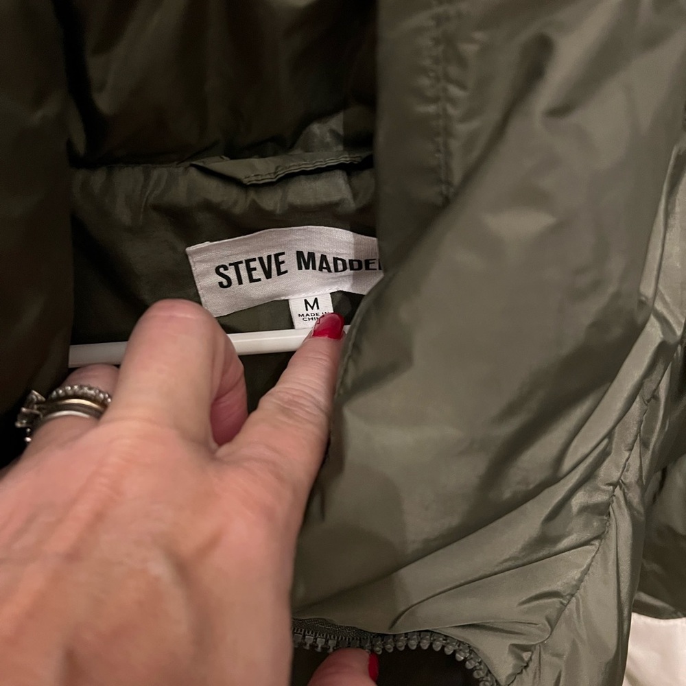 NEW Steve Madden puffer jacket - Picture 4 of 4
